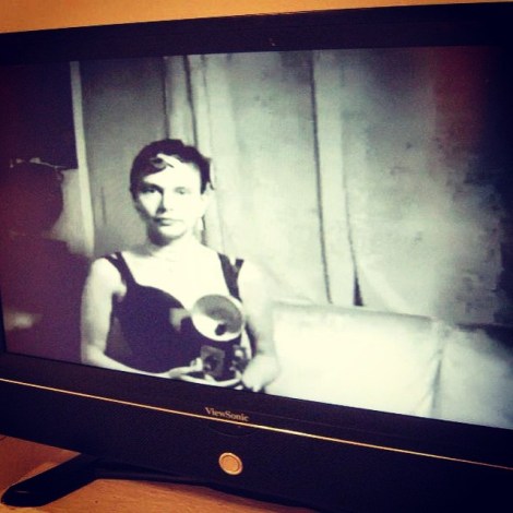 Still from Eva Gets a Better Job (2008)